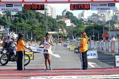 Joziane Cardozo vence em 2014 / Foto: Sergio Shibuya / MBraga Comunicação